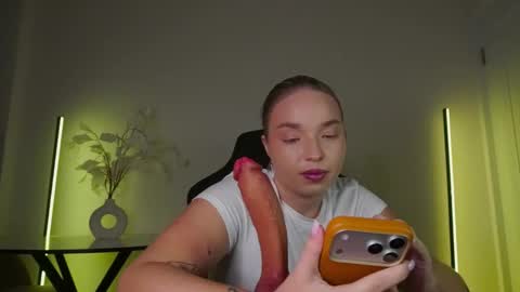 Violla online show from October 29, 10:28 am