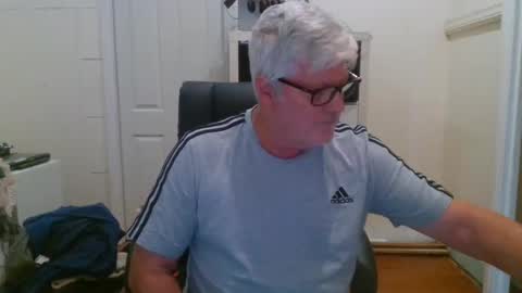 viper654321 online show from January 19, 6:42 am