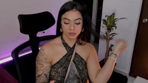 Lu online show from March 5, 11:05 pm