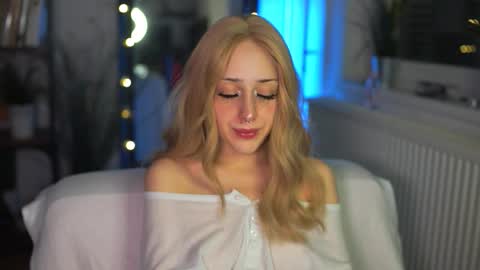 virtualexis online show from March 11, 3:59 pm