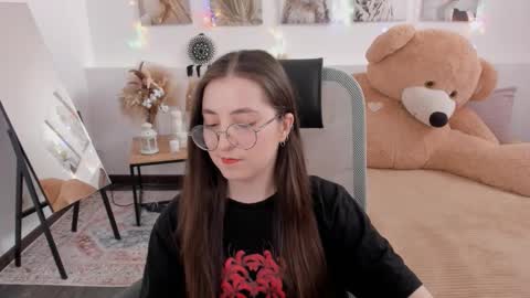 your love online show from March 27, 8:26 am