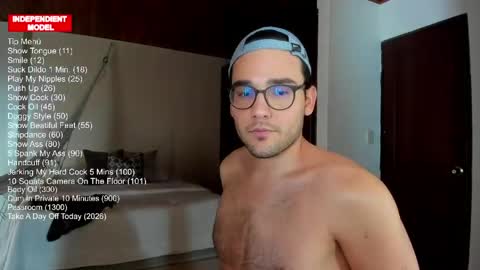 Vito Ferrer online show from April 15, 7:58 pm