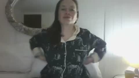 vivian online show from September 13, 12:46 am