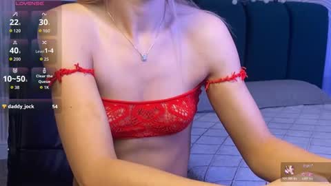 Vivian Evans online show from November 11, 1:19 am