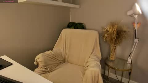  Nika  online show from April 24, 1:18 am