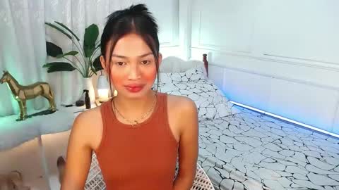 Vivian online show from March 10, 9:18 pm