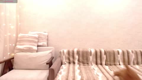 Vivian online show from January 7, 5:40 pm