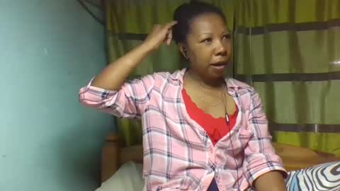 viviane0812 online show from January 14, 12:24 pm