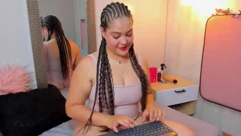 Vivian online show from September 16, 12:40 pm