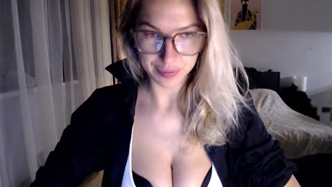 VI       online show from January 22, 5:16 am