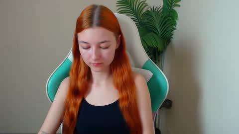 Vivien online show from May 29, 6:39 pm