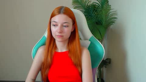 Vivien online show from May 19, 1:56 am