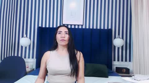 Vivian  online show from September 10, 1:34 pm