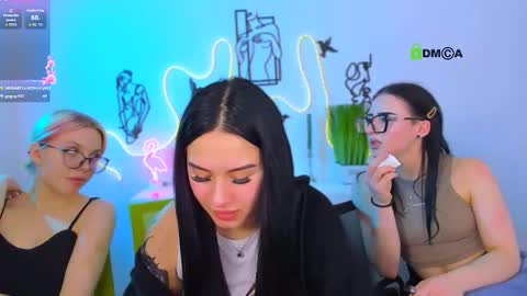 vivy_star online show from March 18, 8:47 pm