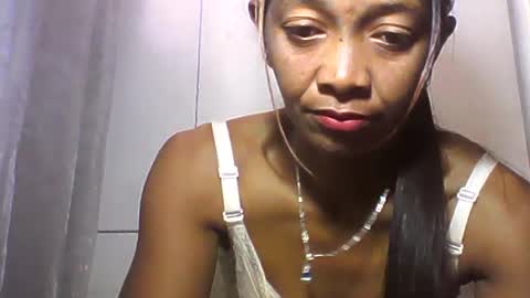 vixen_lina online show from July 13, 11:36 am