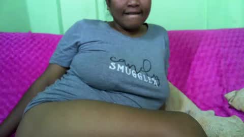 Snapshot of voagelle chatting on October 9, 7:08 pm voagelle online show from October 9, 7:08 pm