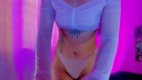 Gabriela online show from June 24, 4:25 pm