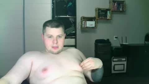 Snapshot of volshebnik_130 chatting on March 12, 7:14 pm Volshebnik1302 online show from March 12, 7:14 pm