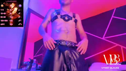 Vynny Blacke online show from October 26, 1:17 am