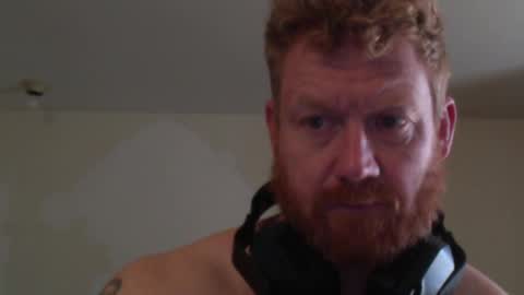 Snapshot of wadonis33 chatting on January 27, 9:11 pm wadonis online show from January 27, 9:11 pm