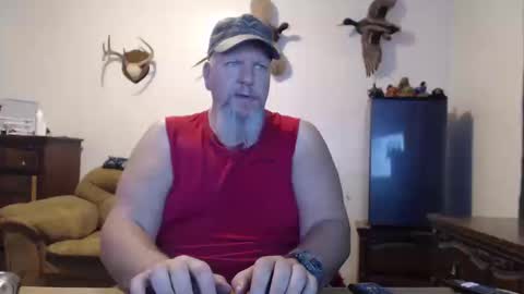 Snapshot of walkingbird chatting on October 10, 10:36 pm walkingbird online show from October 10, 10:36 pm