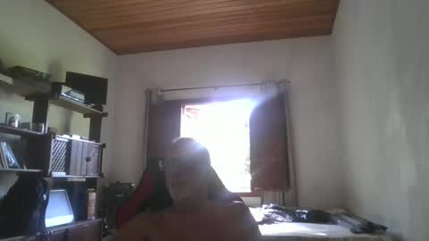 walmen20222 online show from March 9, 6:54 pm