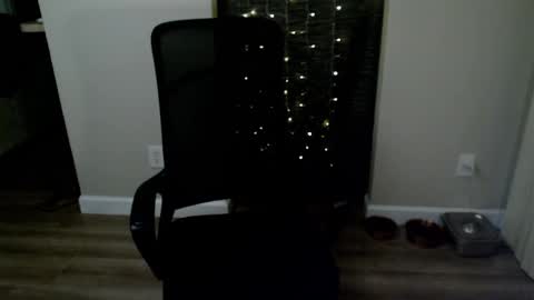 WalterWhite2585 online show from September 26, 2:30 am