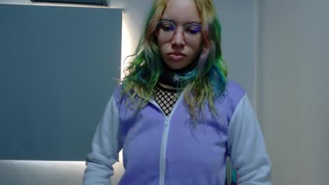 Wanda online show from February 8, 12:52 pm