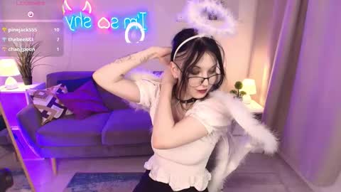 Wandy online show from November 25, 9:57 pm