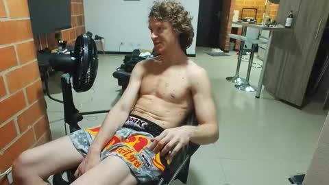 Warren Kener online show from February 5, 4:38 am