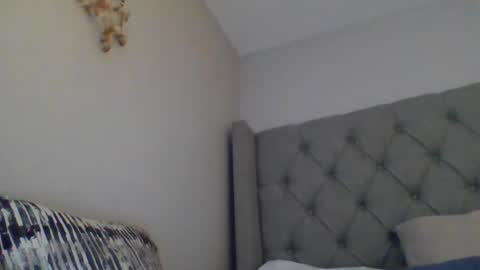 wasiancutie online show from April 12, 10:25 pm