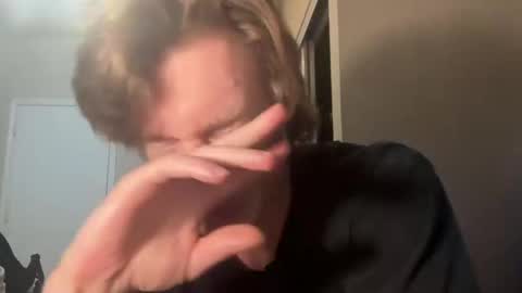 Im this ISH..CBs best male cam whore. OG. online show from September 17, 12:14 am