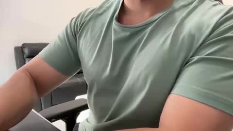 Weapon X online show from January 12, 9:19 pm