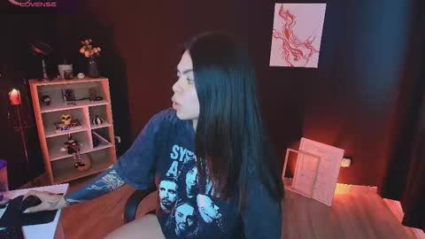 Wednesday  Birthday show   December 18 online show from November 26, 6:59 pm