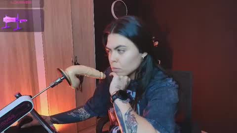 Wednesday  Birthday show   December 18 online show from December 15, 8:05 pm