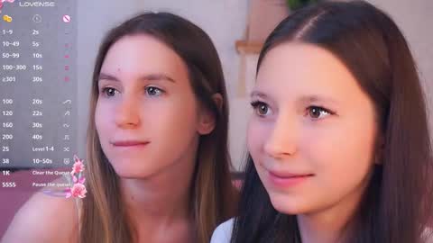 Nora online show from November 25, 8:29 pm