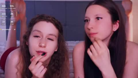 Nora online show from April 15, 7:55 am