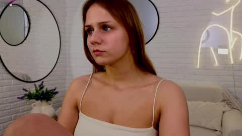 Im Wendy online show from February 19, 9:25 pm