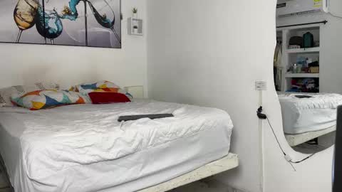 Wendy Alex online show from March 10, 1:32 am