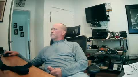 Snapshot of weseeyouwatching chatting on September 22, 5:39 pm weseeyouwatching online show from September 22, 5:39 pm