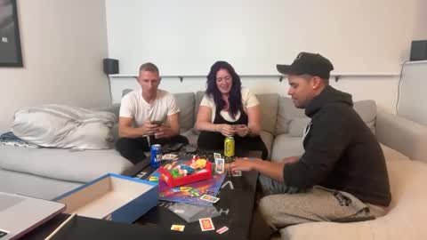 WesMyers online show from September 25, 5:25 am