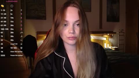 Lana online show from November 24, 8:07 pm