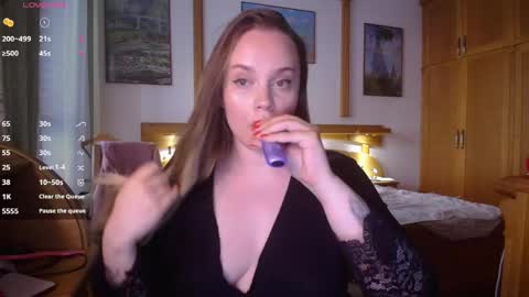 Lana online show from April 29, 4:12 pm
