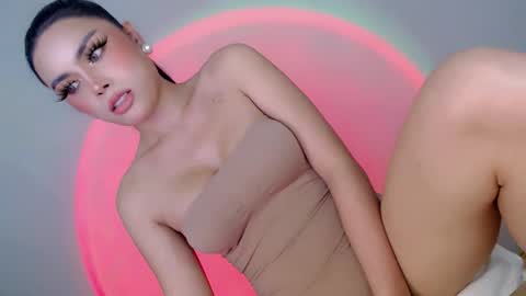 kiara online show from February 28, 9:02 am