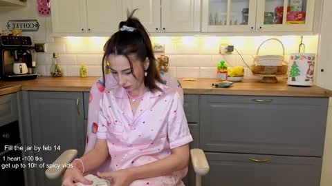 Victoria Maria online show from January 11, 5:41 pm