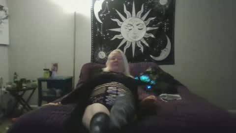 whipsnap19 online show from October 31, 11:10 am