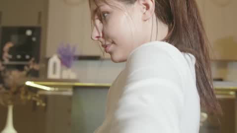 Naomi online show from November 9, 2:26 am