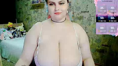 whisperinthedarkk online show from September 25, 10:06 pm