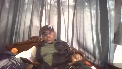 whisperw online show from April 7, 8:44 pm