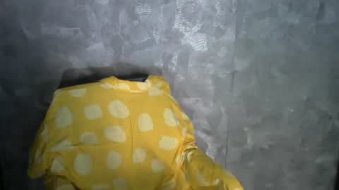 white__queen_ online show from July 17, 8:16 am